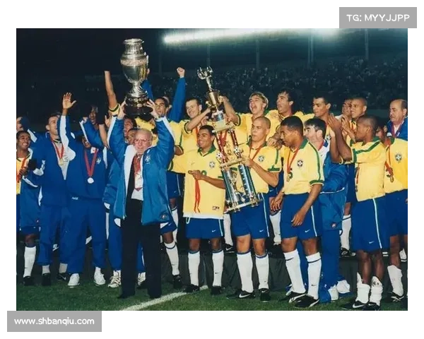 分析美洲杯冠军球队表现的关键因素与赛场亮点解析 分析美洲杯冠军球队表现的关键因素与赛场亮点解析